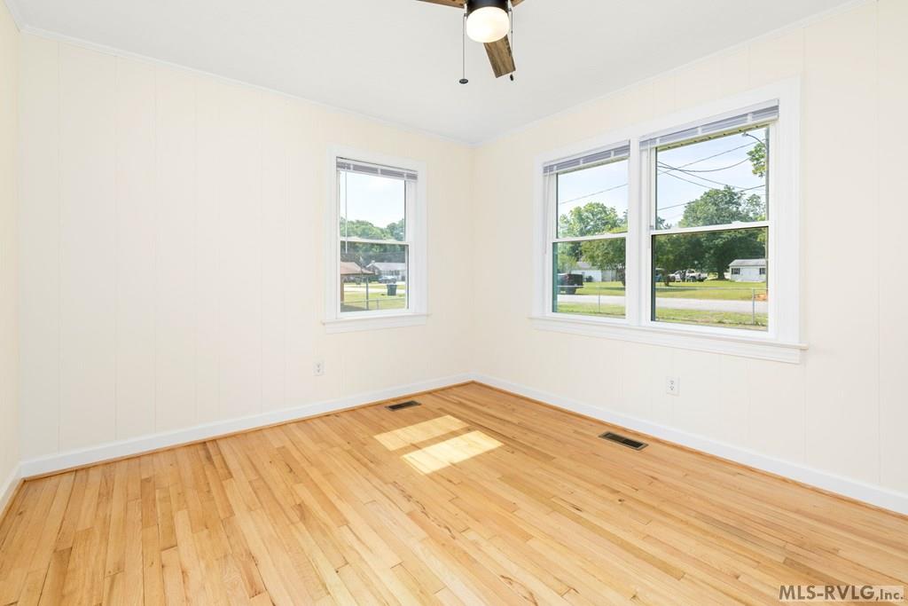 409 Americus Property Photo 14