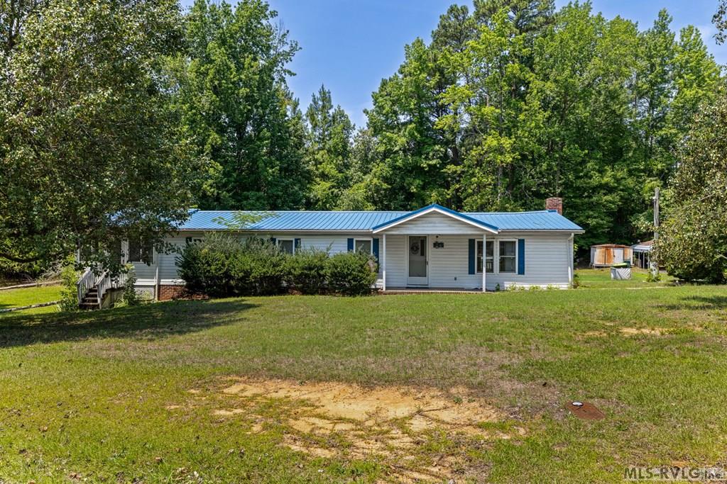 124 Pineview Drive Property Photo 5