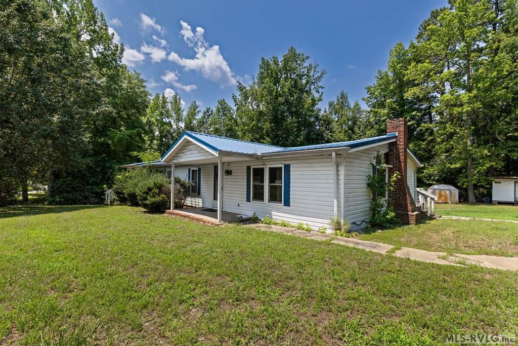 124 Pineview Drive Property Photo 6