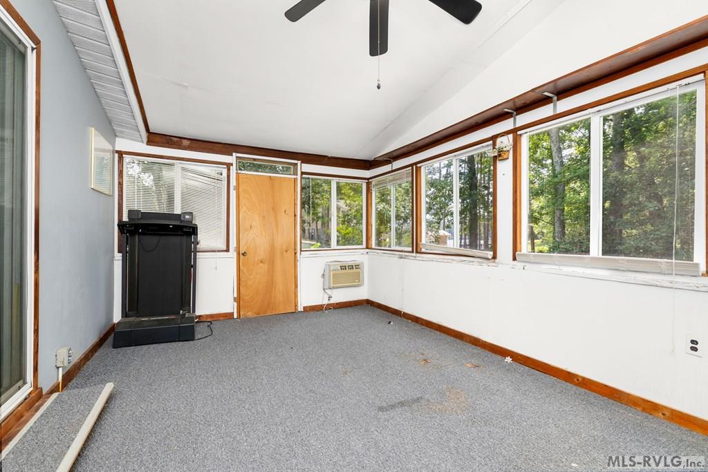 124 Pineview Drive Property Photo 16