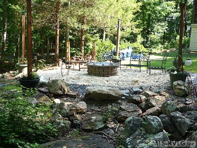 142 Windy Pointe Circle Property Photo 15