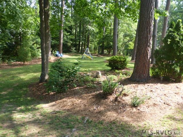 142 Windy Pointe Circle Property Photo 20