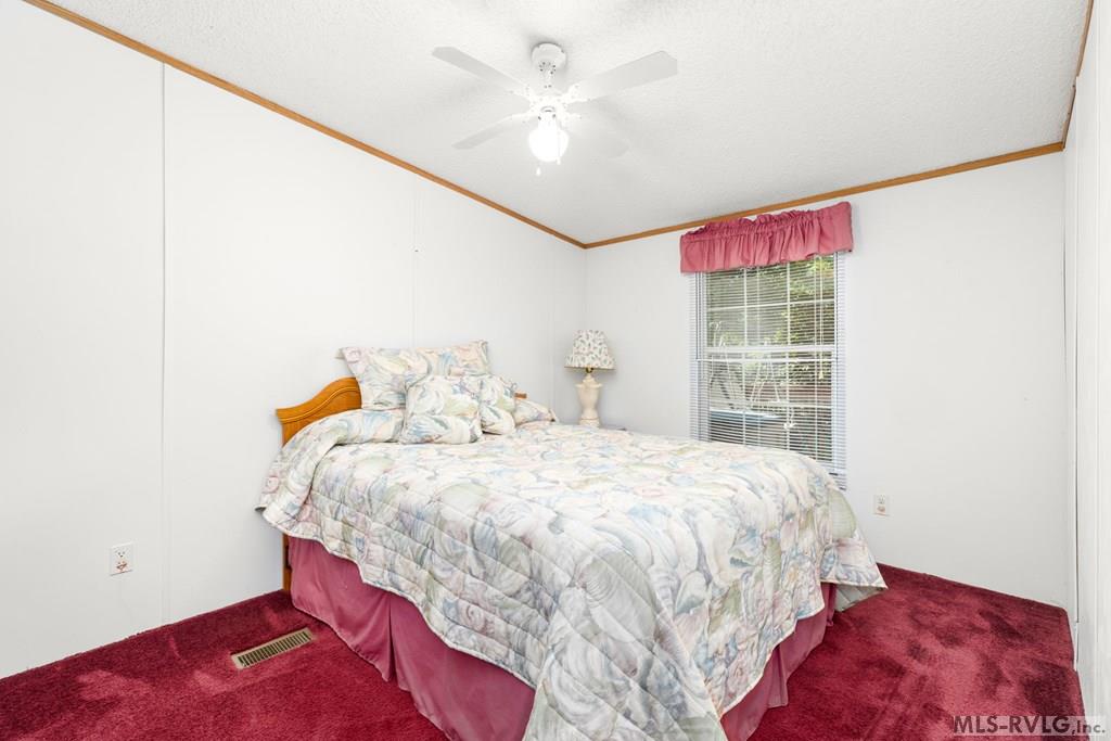 240 Lookout Point Drive Property Photo 19