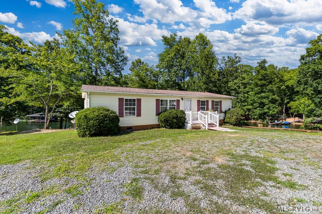 240 Lookout Point Drive Property Photo 27