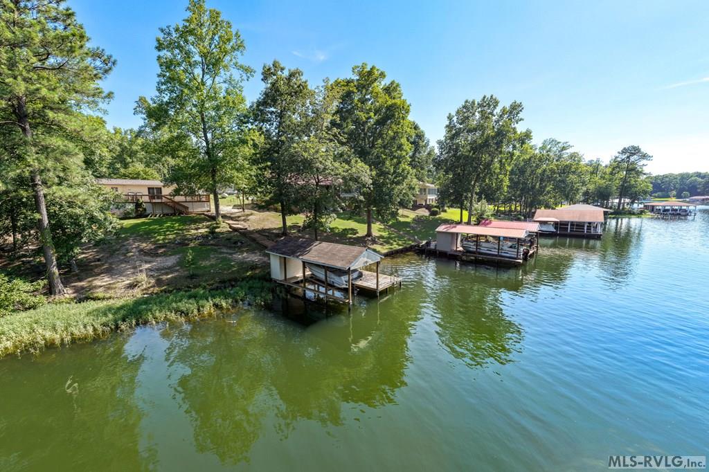 240 Lookout Point Drive Property Photo 33