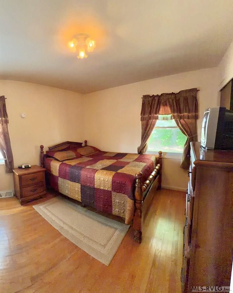 617 James River Junction Property Photo 8