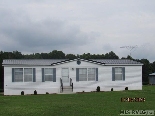 409 Moore Town Rd Property Photo 3