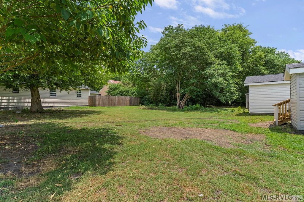 125 Harris Property Photo 25