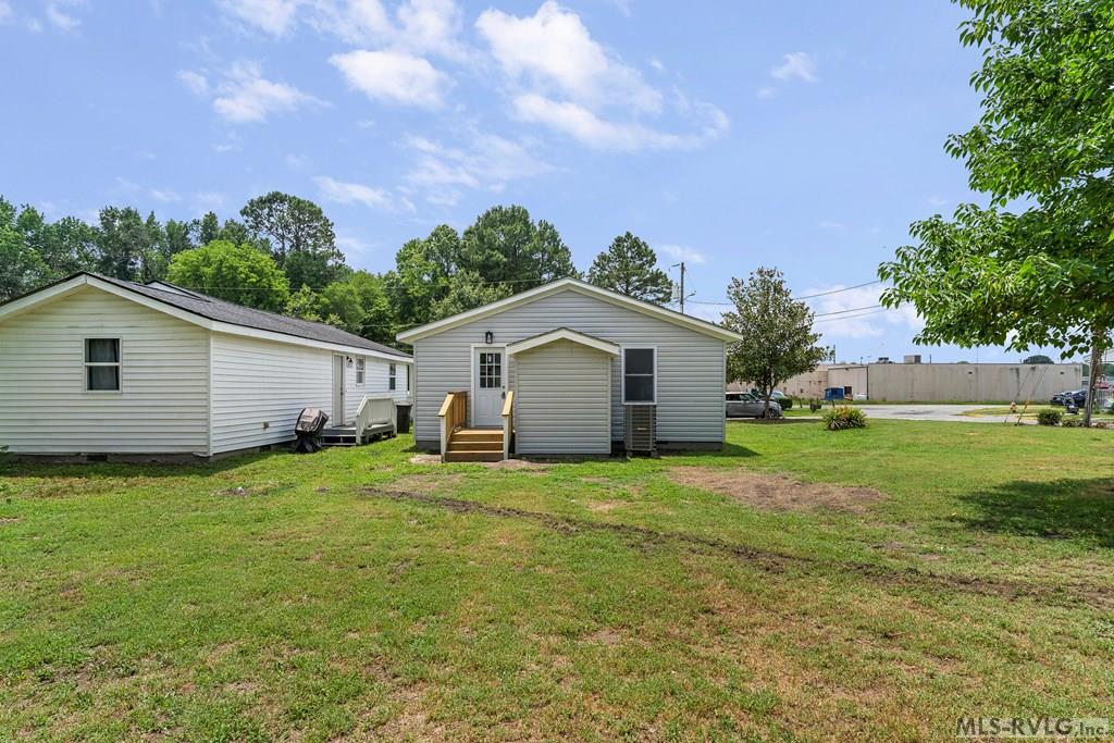 125 Harris Property Photo 27