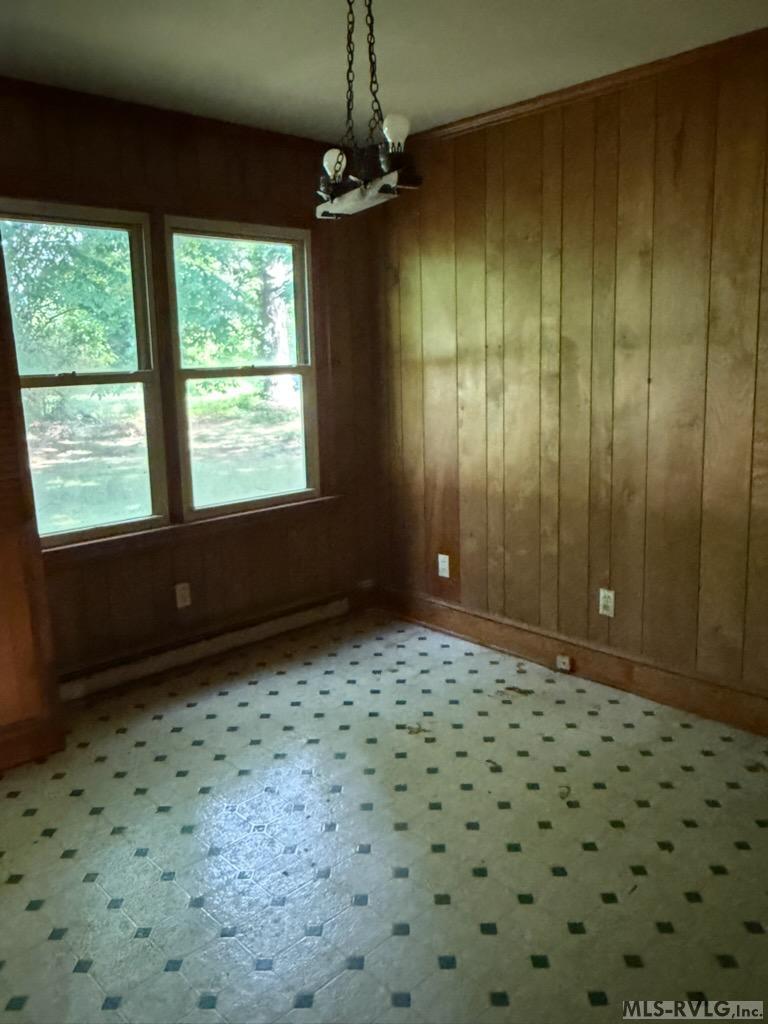 306 Lee Street Property Photo 8