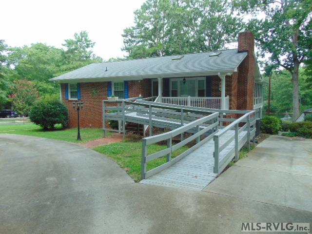 114 W Oak Grove Trail Property Photo 1