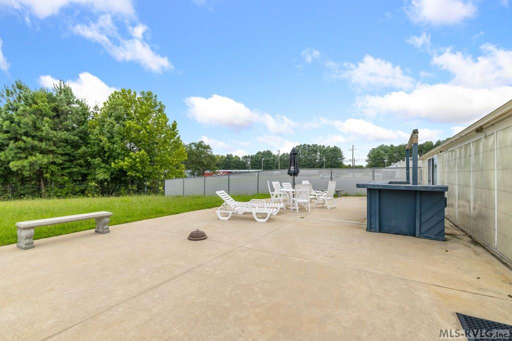 1201 W Danville Street Property Photo 52