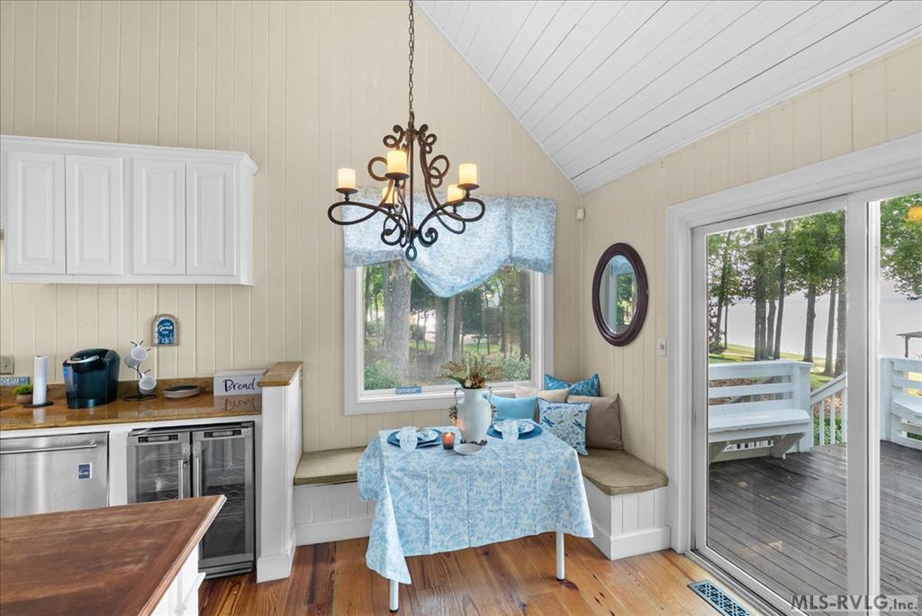 108 S Watersedge Lane Property Photo 46