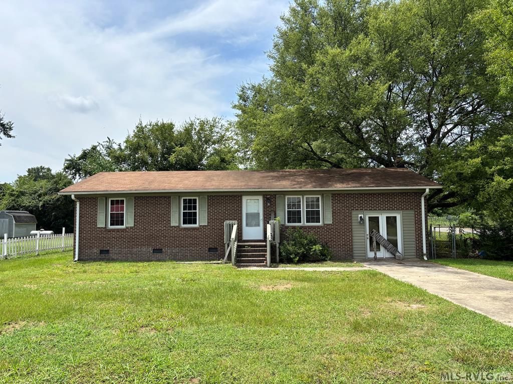 148 Hilltop Drive Property Photo 1