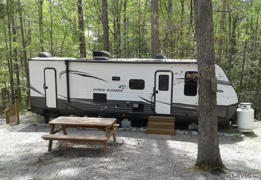 97 Des Moines Trail Property Photo 1