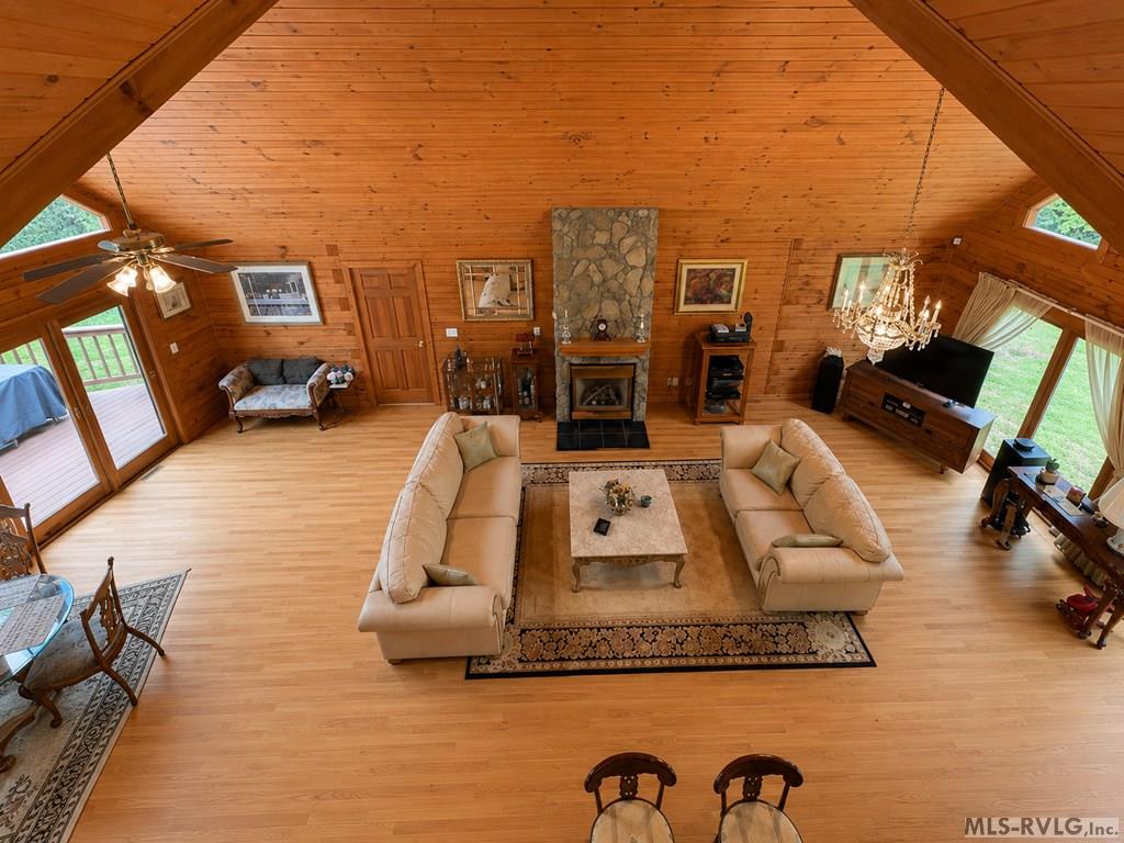 1607 Occanecchi Trail Property Photo 14