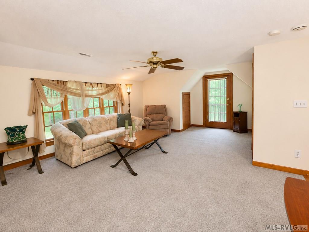 1607 Occanecchi Trail Property Photo 18