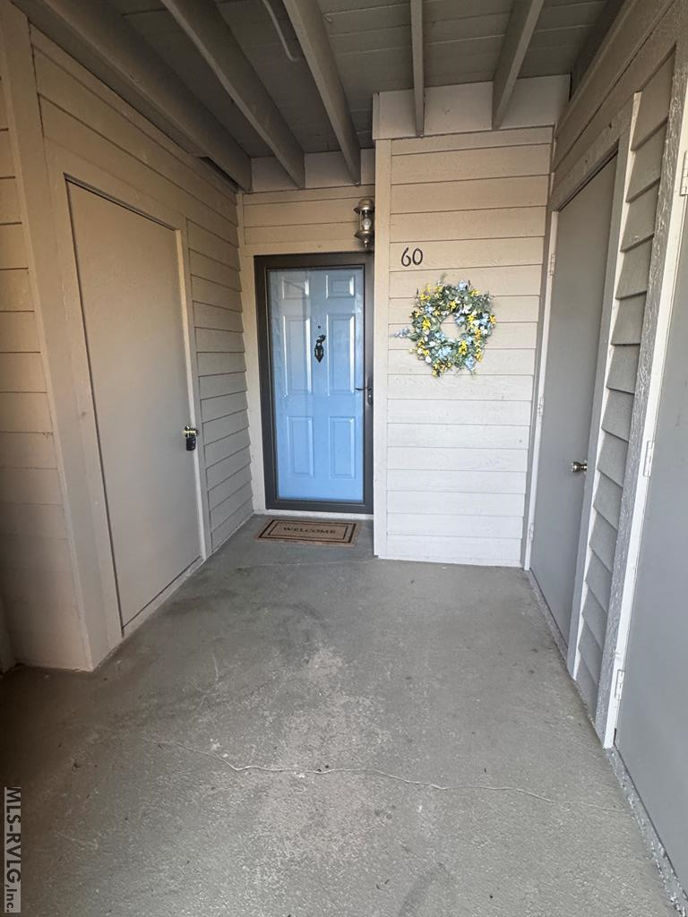 60 The Moorings Property Photo 5