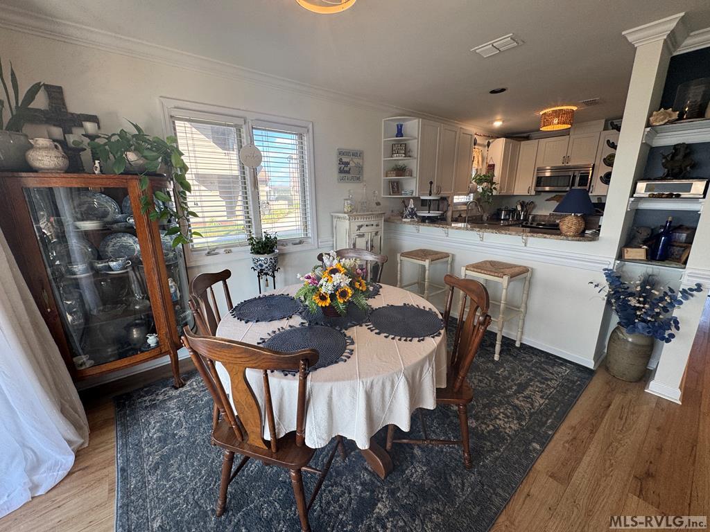 60 The Moorings Property Photo 14