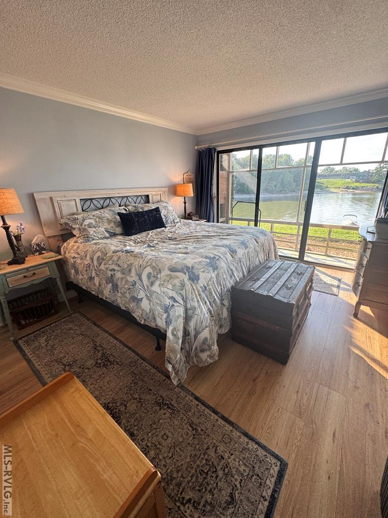 60 The Moorings Property Photo 22