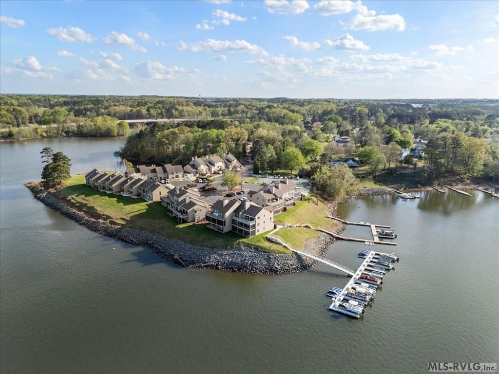 60 The Moorings Property Photo 46