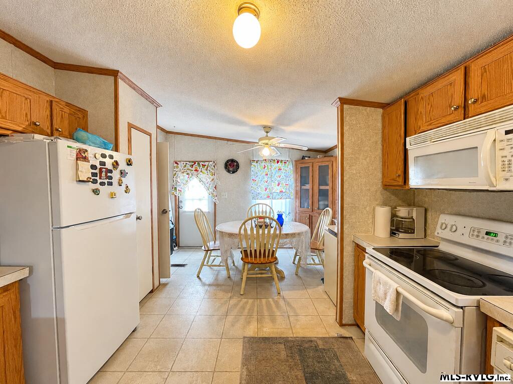 6873 Plank Rd Property Photo 8