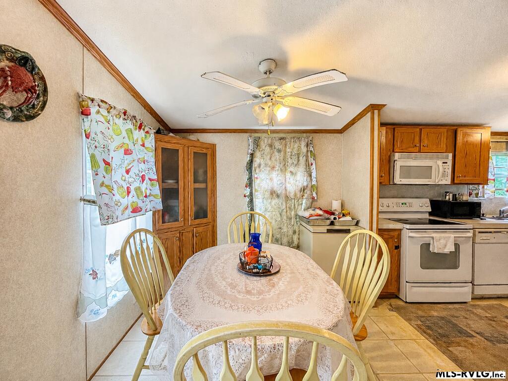 6873 Plank Rd Property Photo 10
