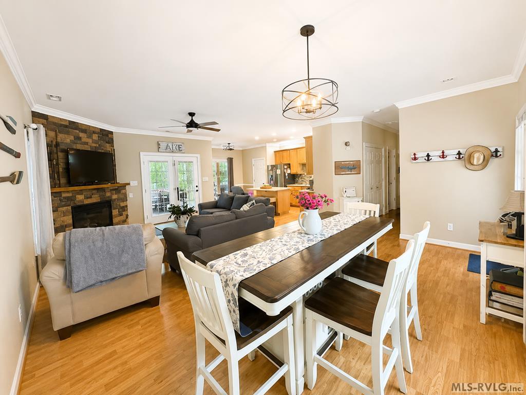 1089 Occanecchi Trl Property Photo 6