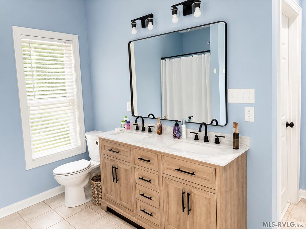 1089 Occanecchi Trl Property Photo 18