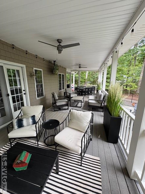 1089 Occanecchi Trl Property Photo 27