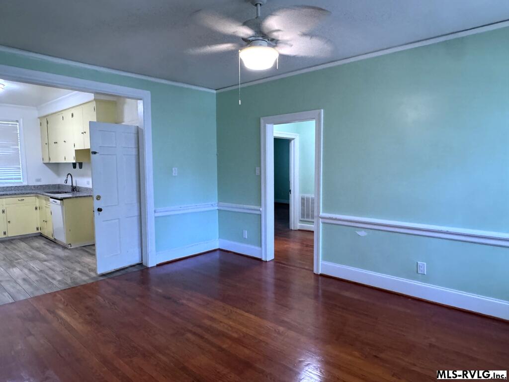265 Gholson Property Photo 9