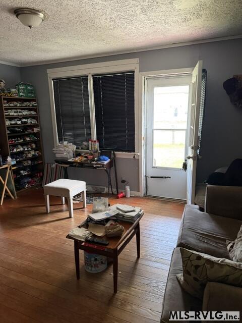 214 E Pine Street Property Photo 2