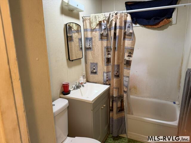 214 E Pine Street Property Photo 8