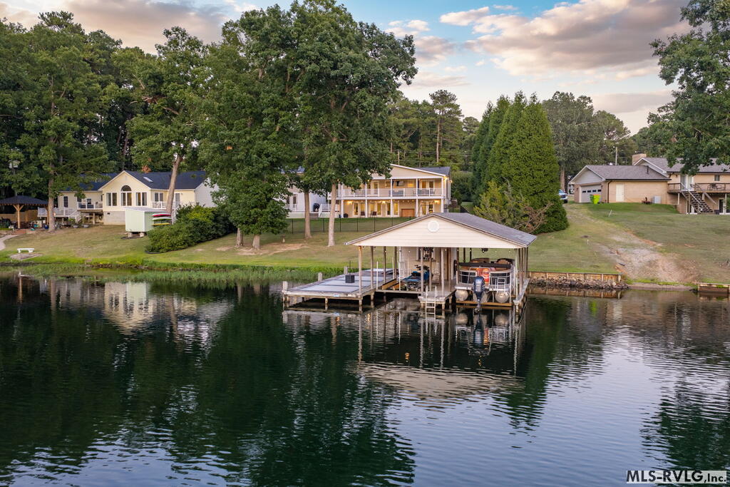 465 Golf Course Rd.