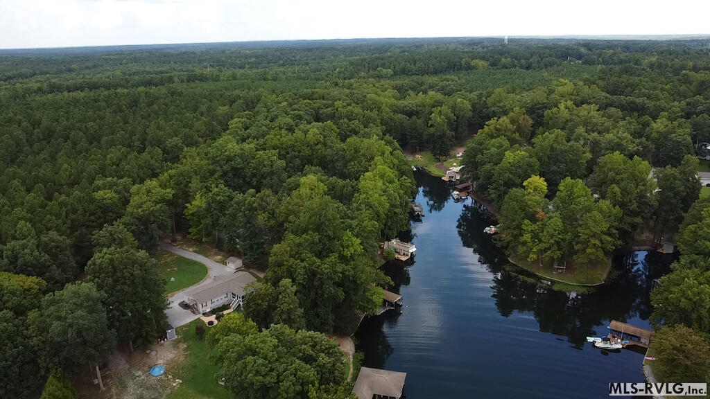 217 Hunters Creek Rd Property Photo 4