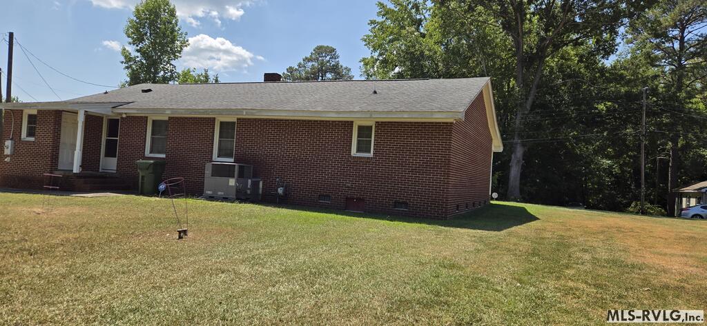 127 Poplar St Property Photo 3