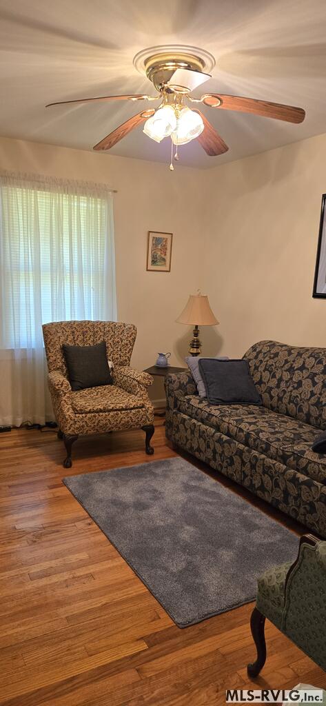 127 Poplar St Property Photo 10