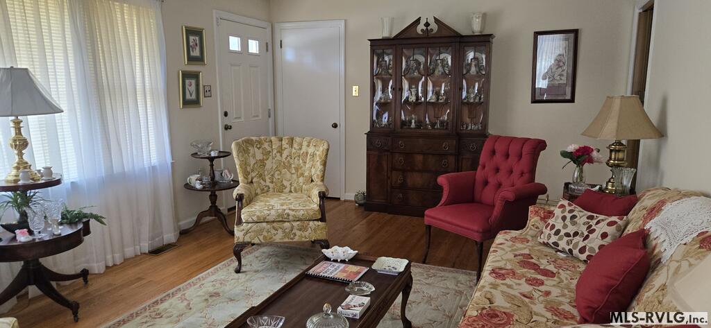 127 Poplar St Property Photo 25