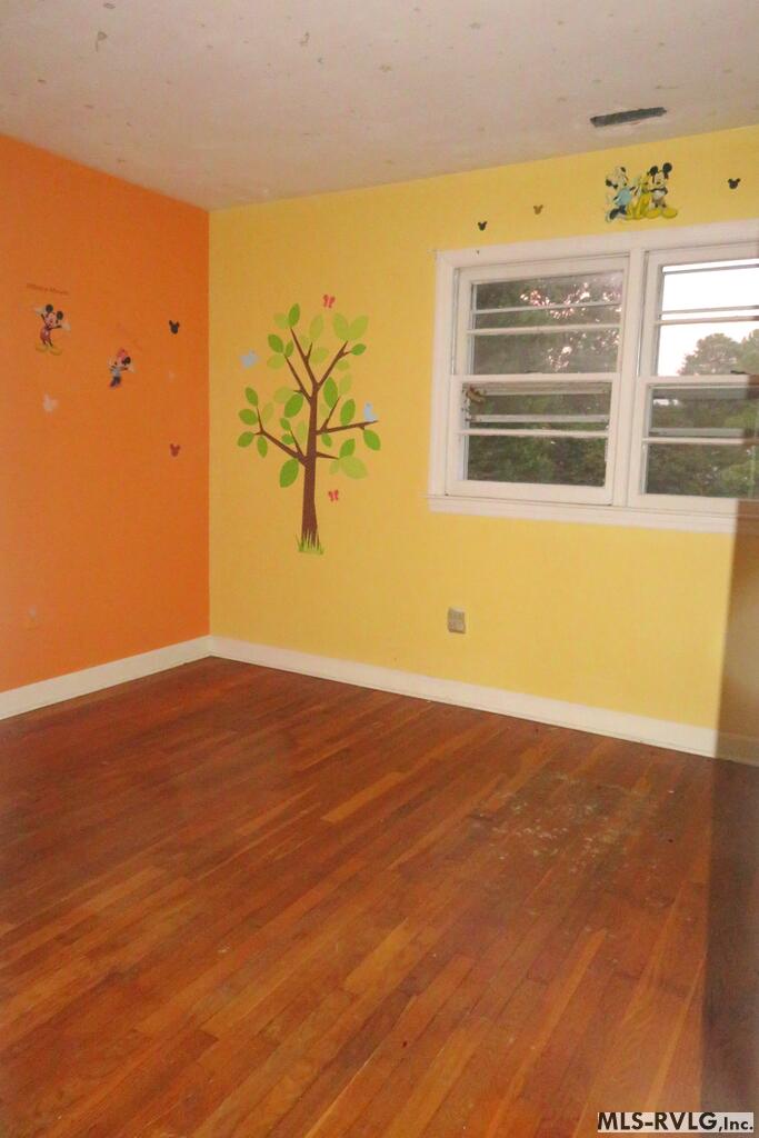 111 Woodland Road Property Photo 12