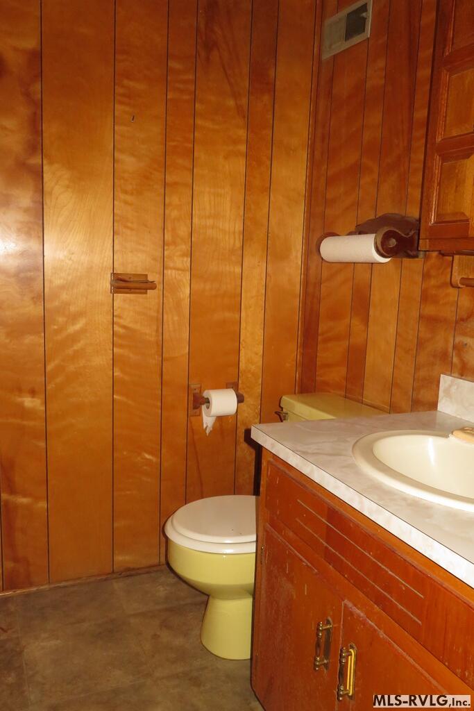 111 Woodland Road Property Photo 18