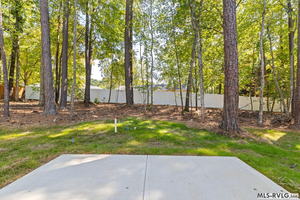 151 Twin Oaks Lane Property Photo 11