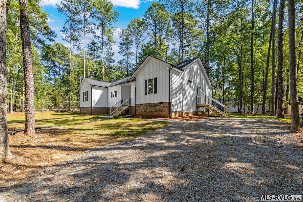 151 Twin Oaks Lane Property Photo 42