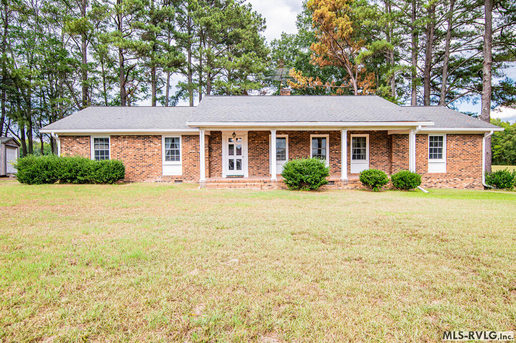 7690 Ringwood Rd. Property Photo 1