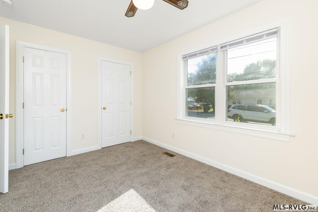 708 Miles Street Property Photo 12