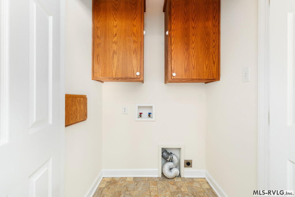 708 Miles Street Property Photo 20