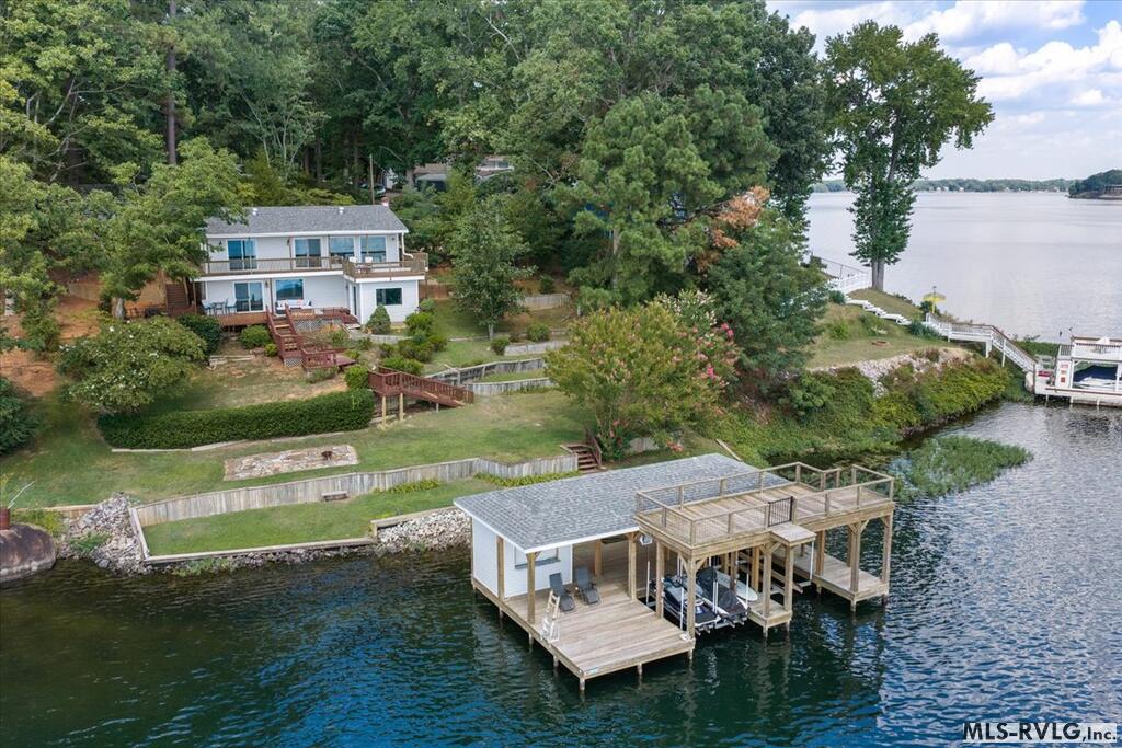 124 Pine Court Property Photo 1