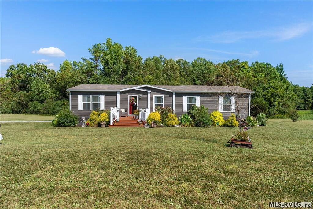 925 Doswell Rd. Property Photo 1