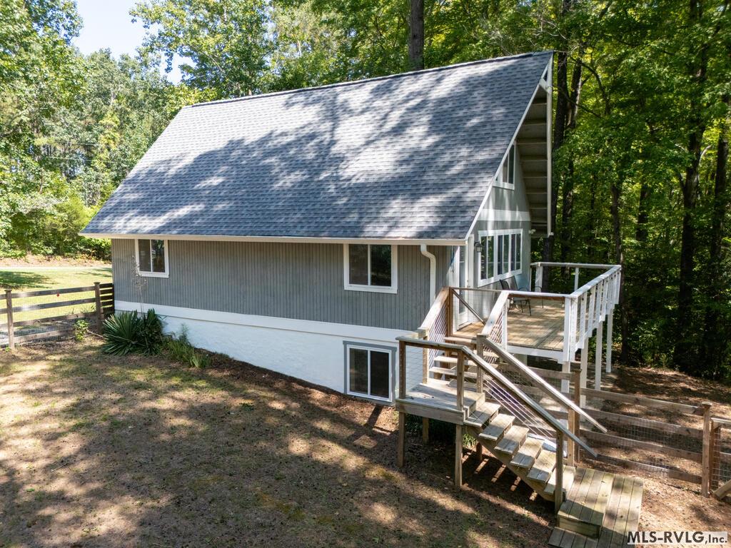639 Holly Grove Ln Property Photo 1