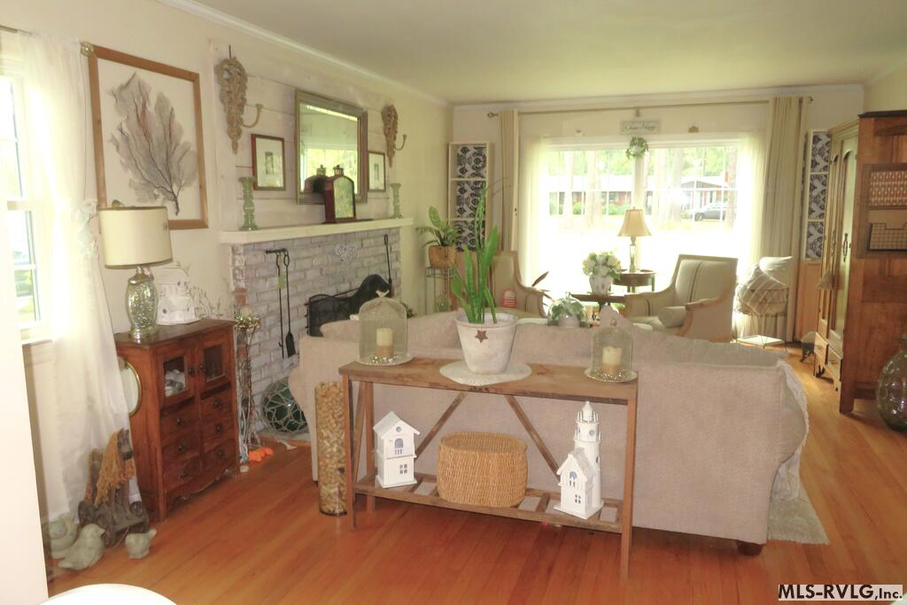 21 Longstreet Road Property Photo 5