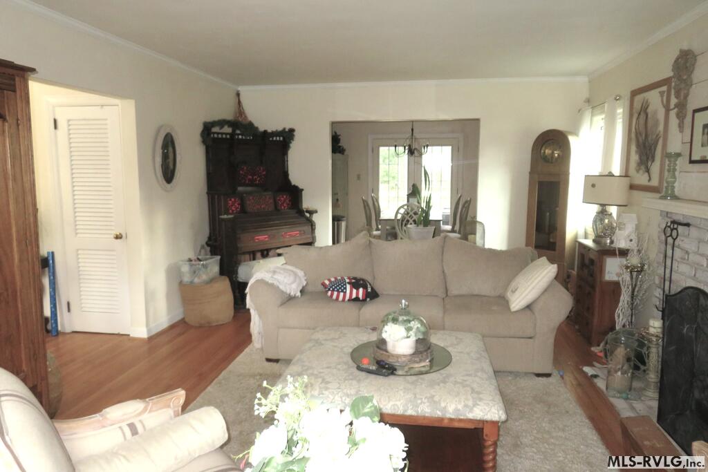 21 Longstreet Road Property Photo 6